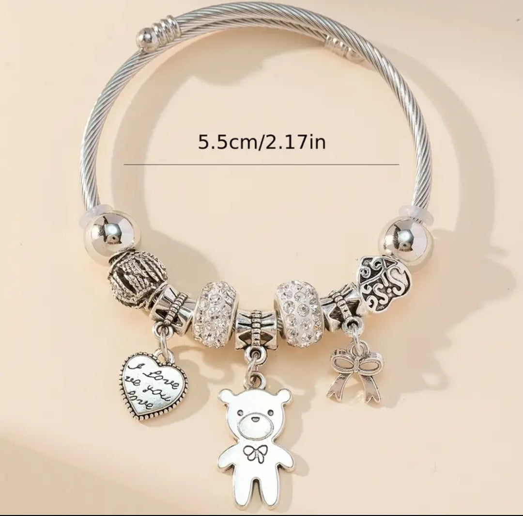 1pc Fashionable Zinc Alloy Decor Engraved Heart Small Bear Bow Pendant Bangle For Women For Daily Decoration , Ideal choice for Gifts