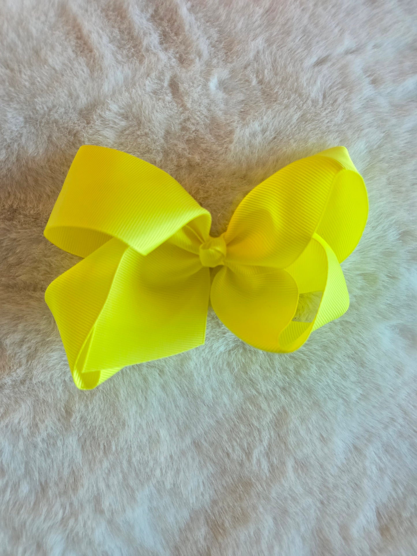 Nykkueen assorted Bow 5.5"